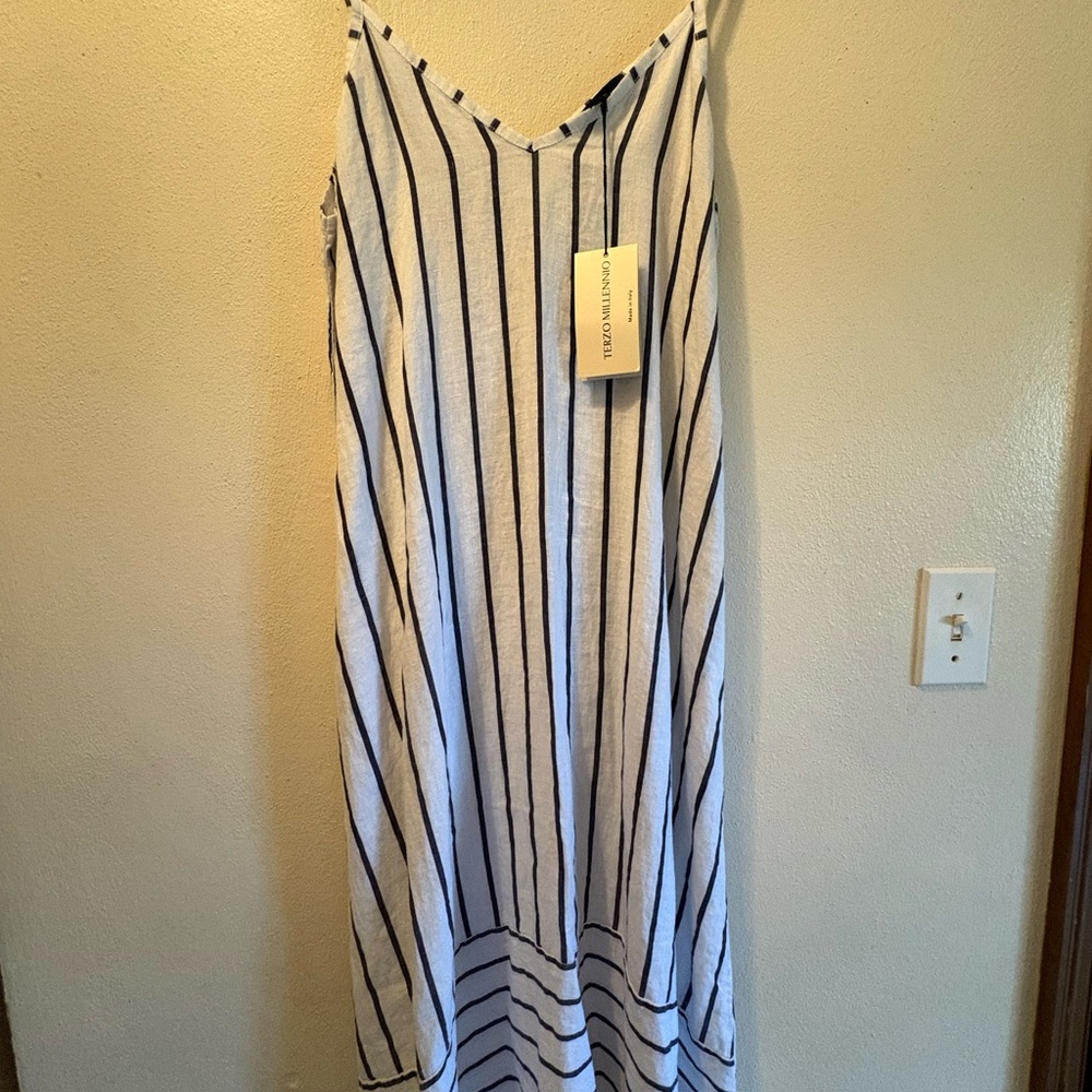 Terzo Millennio blue and white Striped Sleeveless Linen Maxi Dress